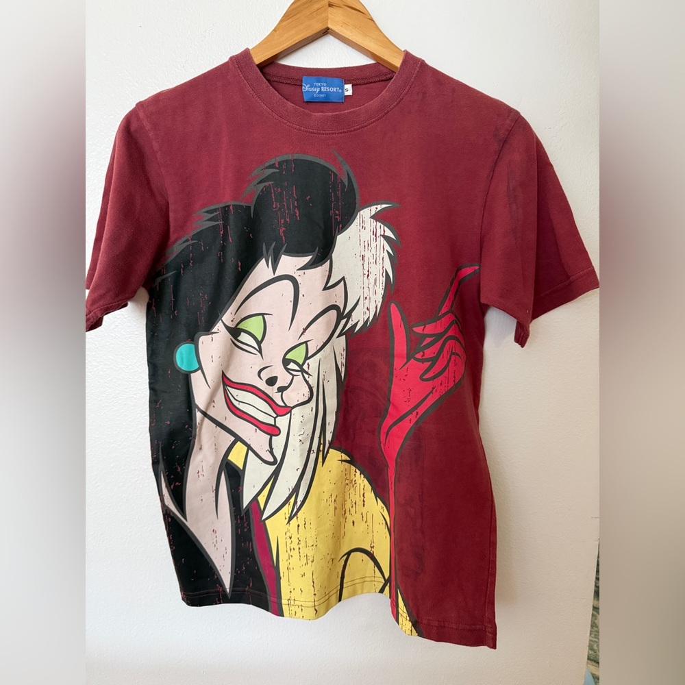 Tokyo Disney Cruella de Vil 101 Dalmations Shirt